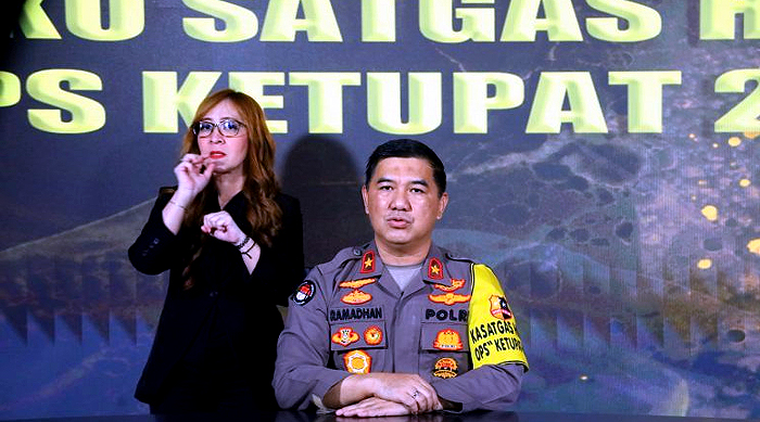 Puluhan Ribu Kendaraan Masuk Jakarta Lewat GT Cikampek Utama di H+4 Lebaran
