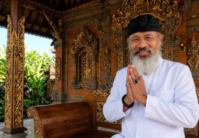 Harmoni Dua Cahaya: Ketika Nyepi dan Idul Fitri Menyatukan Indonesia