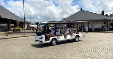 Shuttle Bus Permudah Akses Pemedek di Besakih, Penataan Transportasi Tuai Apresiasi