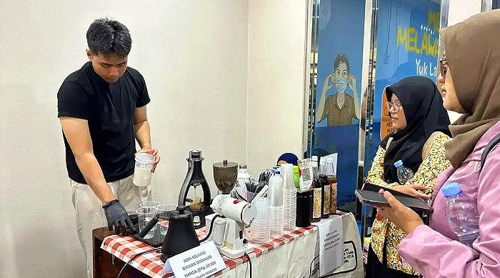 Disnaker Depok Gandeng Alumni Barista, Kopi Lokal Ramaikan HUT ke-27