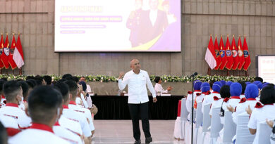 Kepala BSSN Tekankan Pembentukan Karakter sebagai Fondasi Taruna dan Taruni Poltek SSN